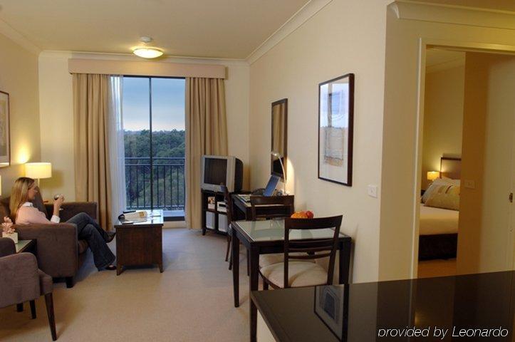 Oaks Sydney North Ryde Suites Chambre photo