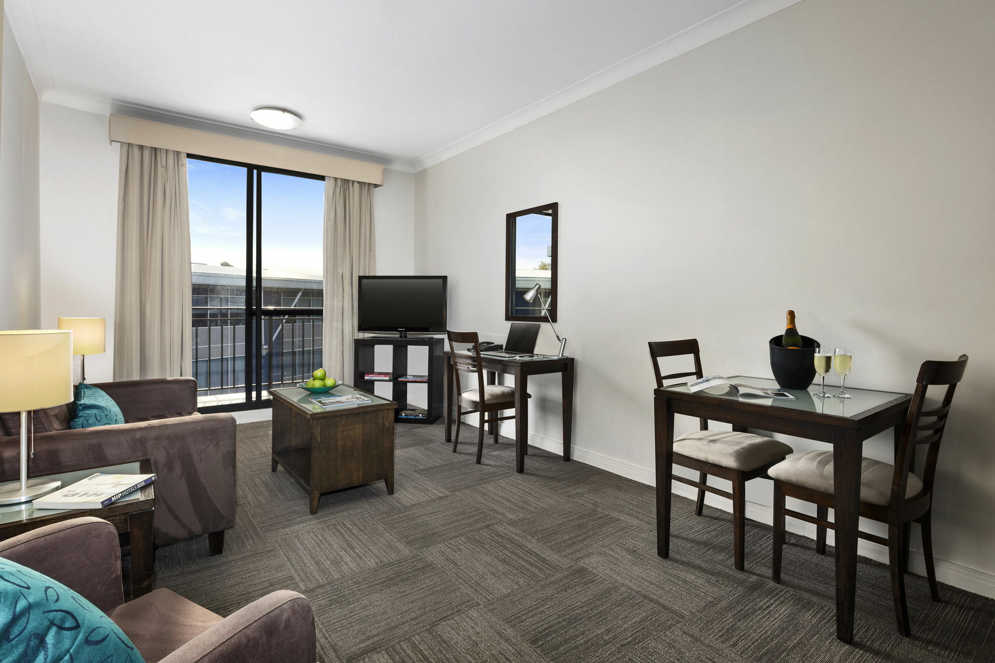 Oaks Sydney North Ryde Suites Extérieur photo
