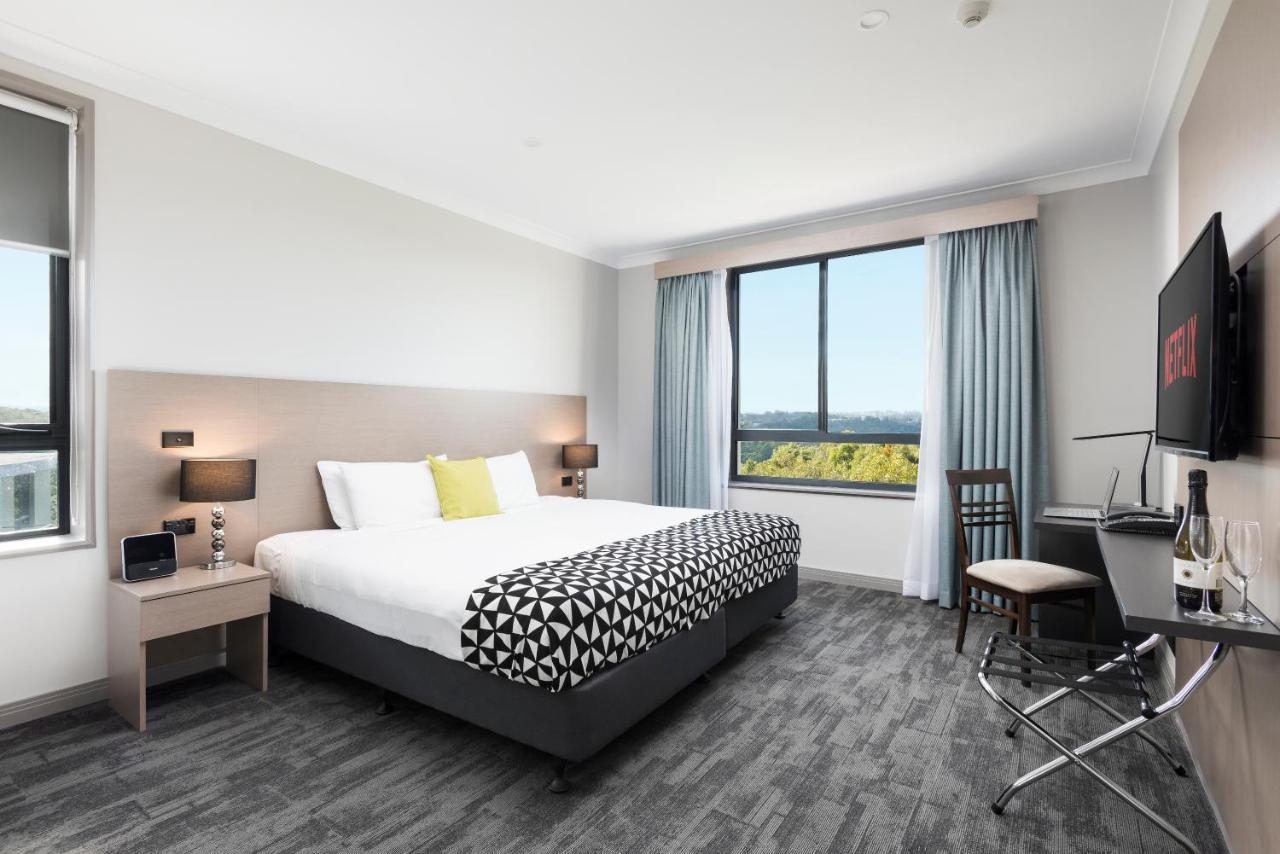 Oaks Sydney North Ryde Suites Extérieur photo